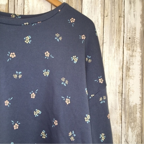 NWT Colsie Floral Crop Sweatshirt - Picture 4 of 4